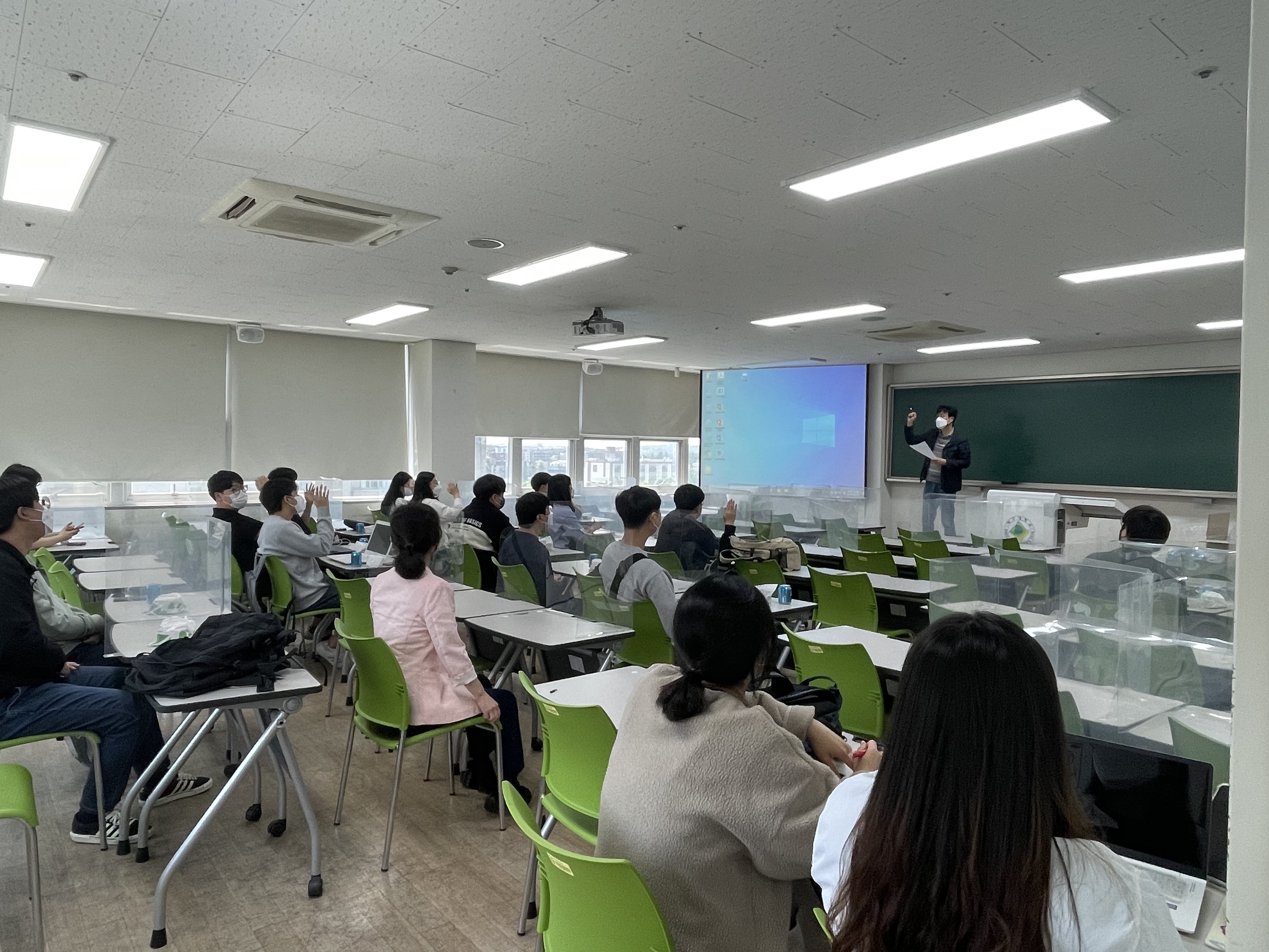 (05/04) 4학년 집단상담 실시